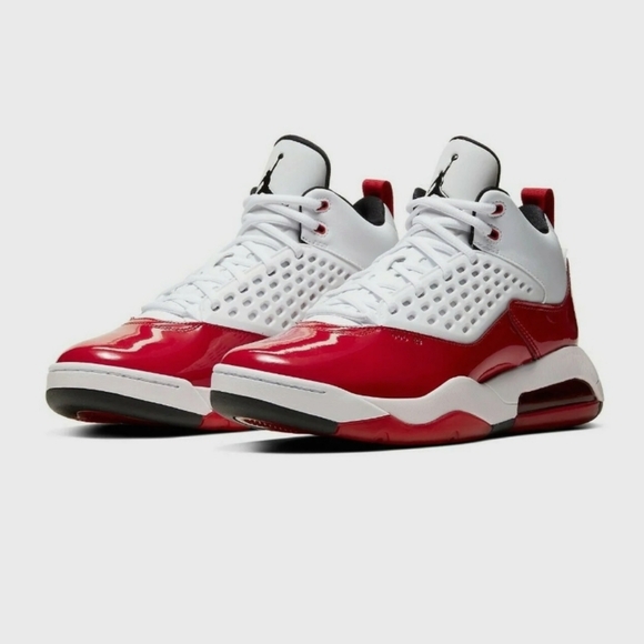 Jordan Maxin 200 White Gym Red 5.5 Youth Women's 7 - Picture 2 of 10